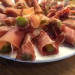 Rolls of Spanish Ham with Asparagus (Rollitos de Jamon con Asparragos)
